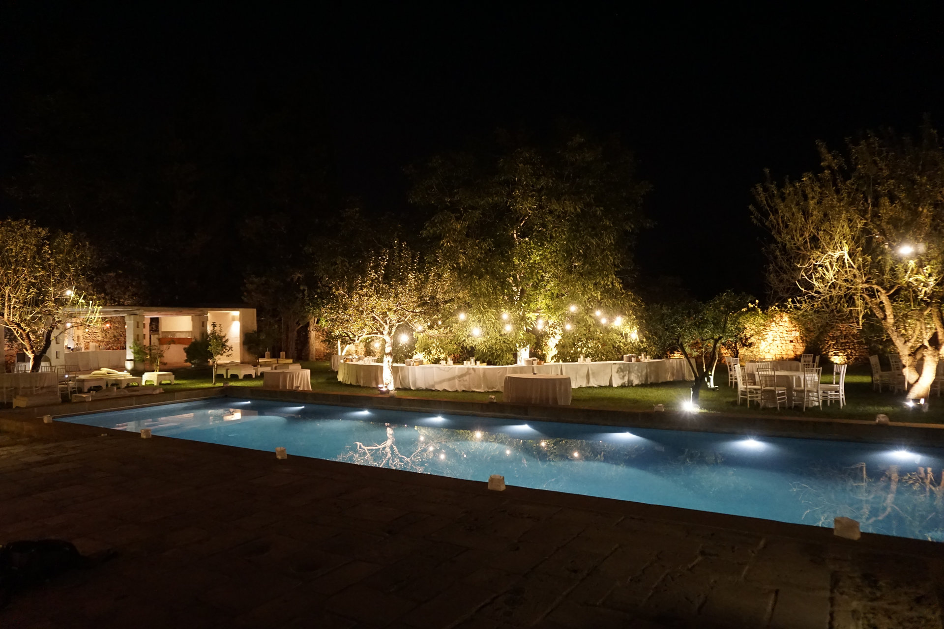 Borgo Mortella – Illuminazione zona piscina (1)_result