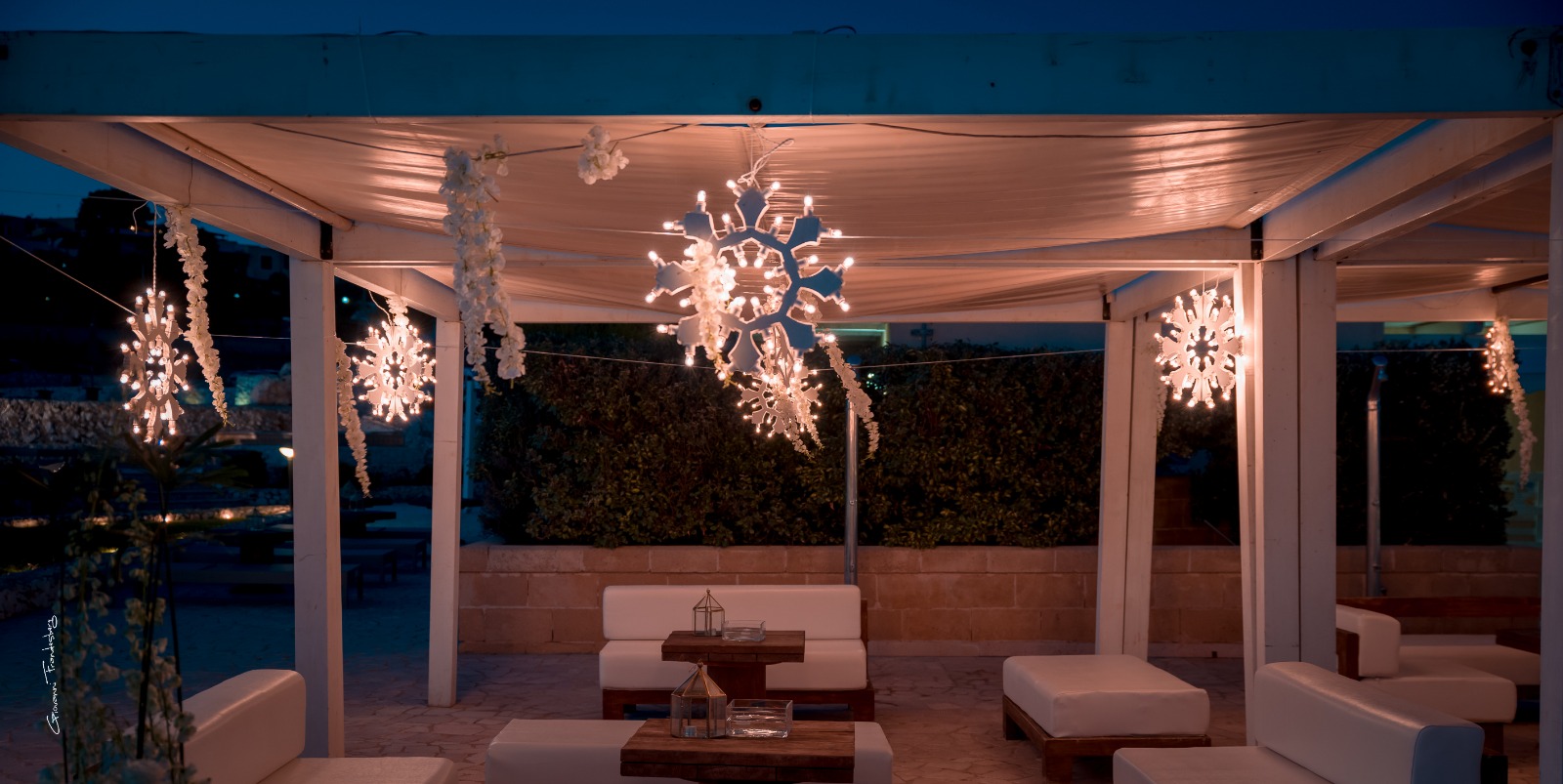 Lido 19 – Gazebo rosoncini pendenti (4)